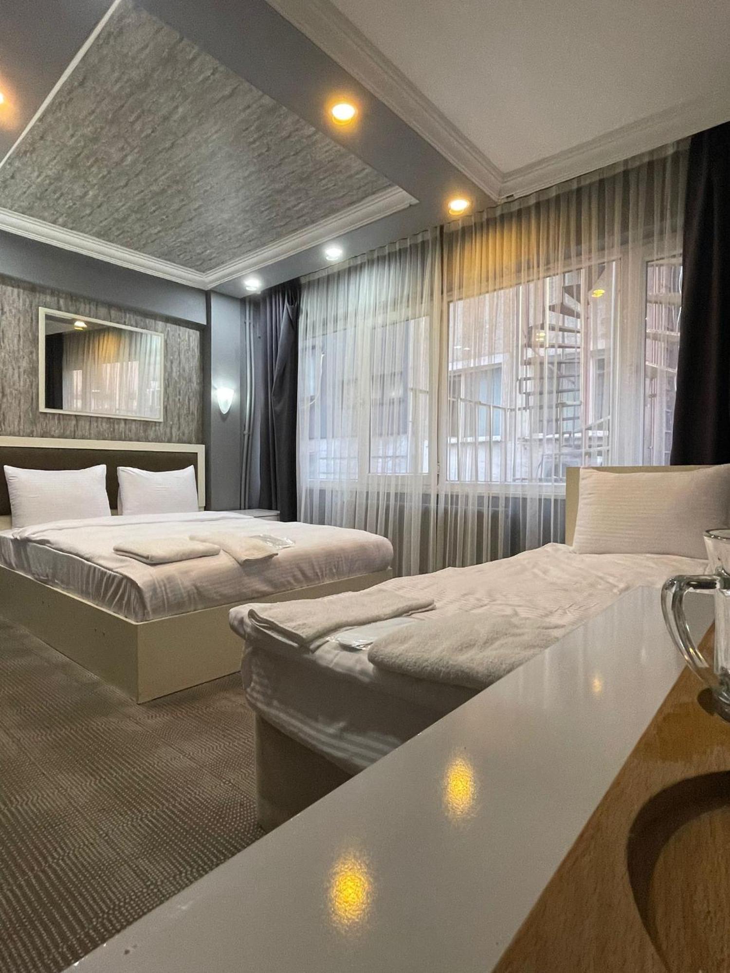 Ufuk Hotel イスタンブール エクステリア 写真